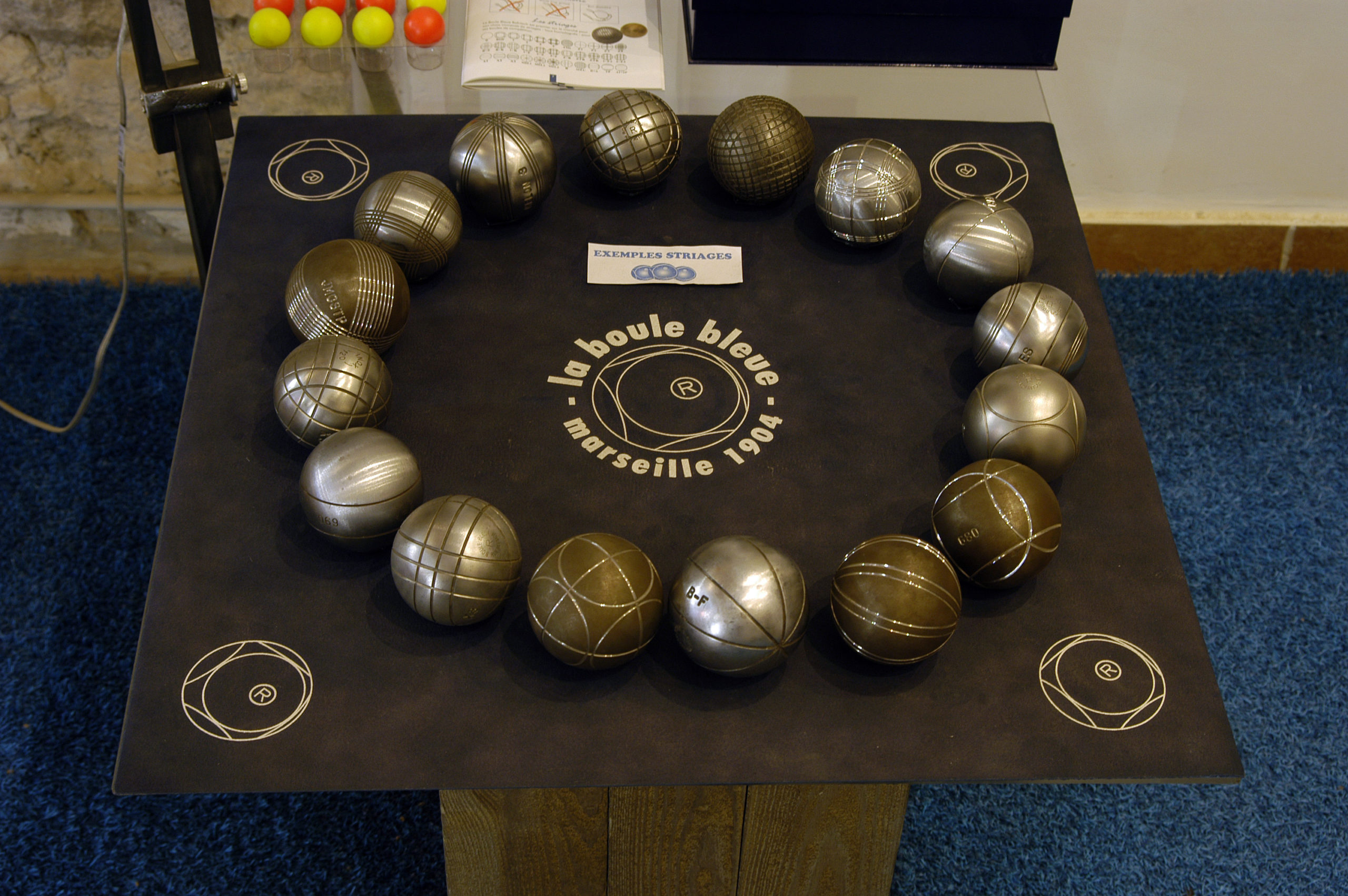 Boule tendre en acier inox, la boule de pétanque fabriquée à Marseille