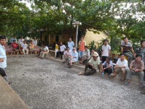 terrain de pétanque dans un village de Thaïlande